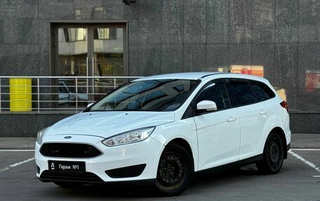 Ford Focus III, 2017 год, 925 000 рублей, 2 фотография