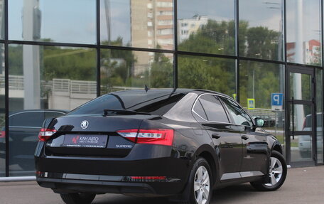 Skoda Superb III рестайлинг, 2019 год, 1 850 000 рублей, 2 фотография
