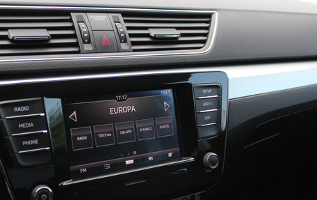 Skoda Superb III рестайлинг, 2019 год, 1 850 000 рублей, 11 фотография