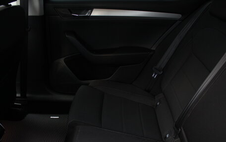 Skoda Superb III рестайлинг, 2019 год, 1 850 000 рублей, 17 фотография