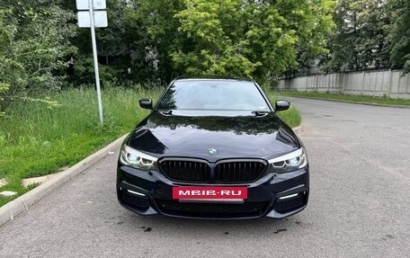 BMW 5 серия, 2019 год, 3 950 000 рублей, 15 фотография
