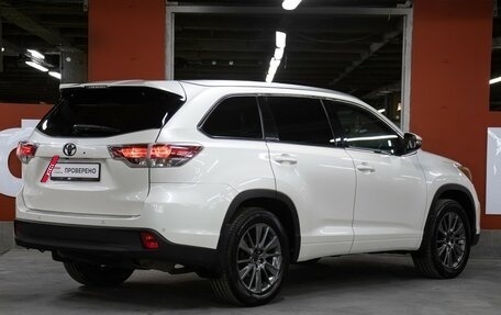 Toyota Highlander III, 2014 год, 2 798 000 рублей, 5 фотография