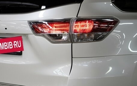 Toyota Highlander III, 2014 год, 2 798 000 рублей, 25 фотография
