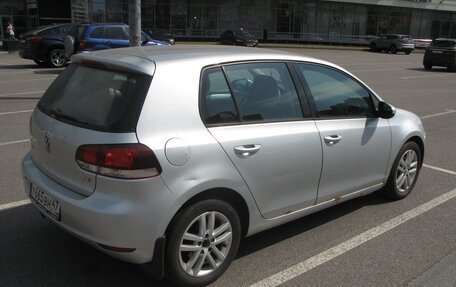 Volkswagen Golf VI, 2011 год, 850 000 рублей, 4 фотография