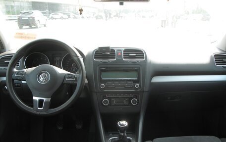 Volkswagen Golf VI, 2011 год, 850 000 рублей, 7 фотография
