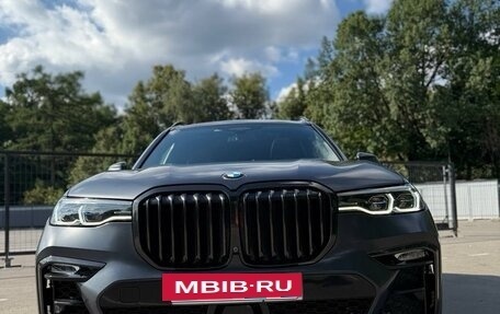 BMW X7, 2019 год, 8 000 000 рублей, 2 фотография