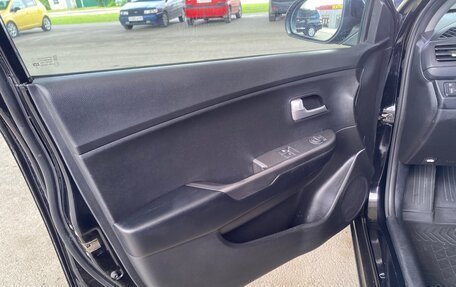 KIA Rio III рестайлинг, 2015 год, 950 000 рублей, 9 фотография