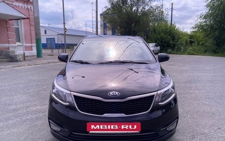 KIA Rio III рестайлинг, 2015 год, 950 000 рублей, 5 фотография