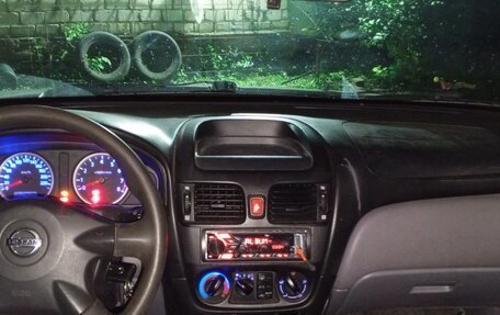 Nissan Almera, 2003 год, 230 000 рублей, 2 фотография