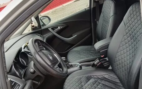 Opel Astra J, 2012 год, 700 000 рублей, 10 фотография