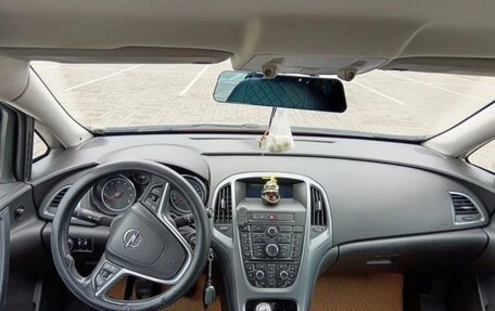 Opel Astra J, 2012 год, 700 000 рублей, 8 фотография