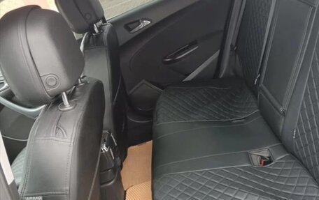Opel Astra J, 2012 год, 700 000 рублей, 16 фотография