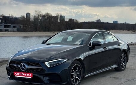 Mercedes-Benz CLS, 2018 год, 3 700 000 рублей, 2 фотография