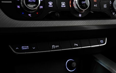 Audi A5, 2018 год, 3 098 000 рублей, 22 фотография