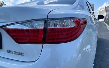Lexus ES VII, 2014 год, 2 500 000 рублей, 11 фотография