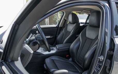 BMW 3 серия, 2020 год, 3 689 000 рублей, 11 фотография