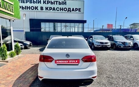 Volkswagen Jetta VI, 2013 год, 750 000 рублей, 6 фотография