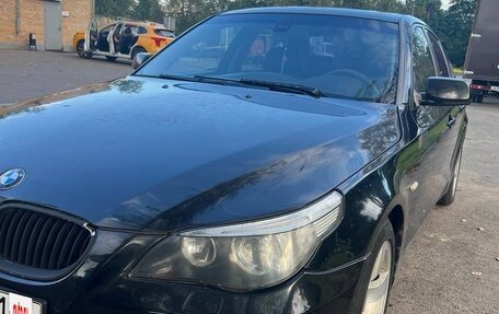 BMW 5 серия, 2004 год, 950 000 рублей, 9 фотография