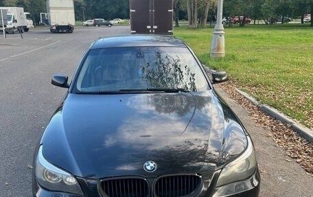 BMW 5 серия, 2004 год, 950 000 рублей, 6 фотография