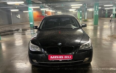 BMW 5 серия, 2004 год, 950 000 рублей, 25 фотография