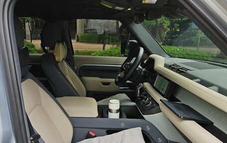 Land Rover Defender II, 2022 год, 6 620 000 рублей, 9 фотография