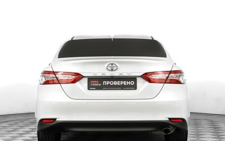 Toyota Camry, 2021 год, 3 645 000 рублей, 6 фотография