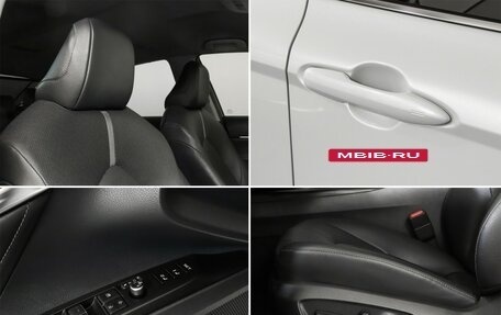 Toyota Camry, 2021 год, 3 645 000 рублей, 15 фотография