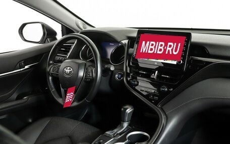 Toyota Camry, 2021 год, 3 645 000 рублей, 20 фотография