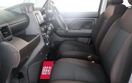 Toyota Roomy I, 2021 год, 1 169 000 рублей, 18 фотография