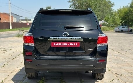 Toyota Highlander III, 2012 год, 1 850 000 рублей, 5 фотография