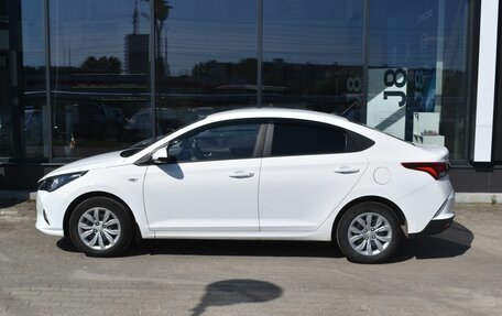 Hyundai Solaris II рестайлинг, 2021 год, 1 740 000 рублей, 8 фотография