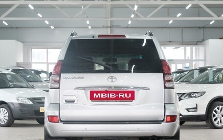 Toyota Land Cruiser Prado 120 рестайлинг, 2006 год, 2 099 000 рублей, 6 фотография