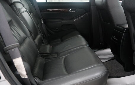 Toyota Land Cruiser Prado 120 рестайлинг, 2006 год, 2 099 000 рублей, 29 фотография