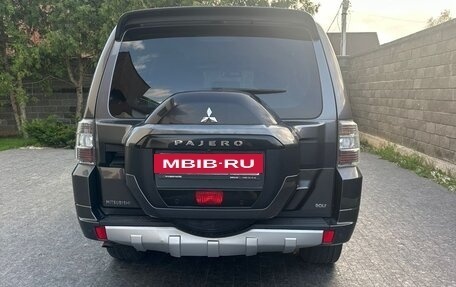 Mitsubishi Pajero IV, 2015 год, 2 900 000 рублей, 5 фотография