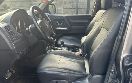 Mitsubishi Pajero IV, 2015 год, 2 900 000 рублей, 6 фотография