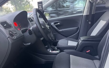 Volkswagen Polo VI (EU Market), 2011 год, 630 000 рублей, 8 фотография