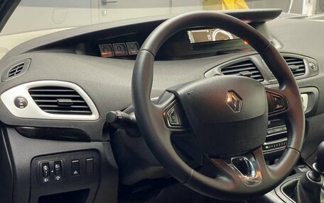 Renault Scenic III, 2013 год, 899 000 рублей, 10 фотография