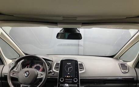 Renault Espace V рестайлинг, 2015 год, 1 350 000 рублей, 6 фотография