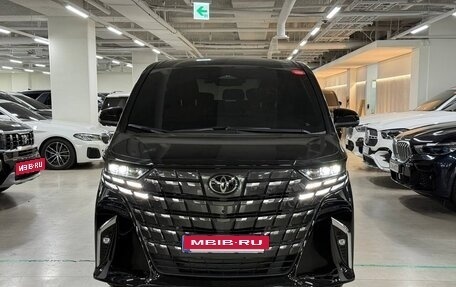 Toyota Alphard, 2025 год, 16 790 000 рублей, 4 фотография