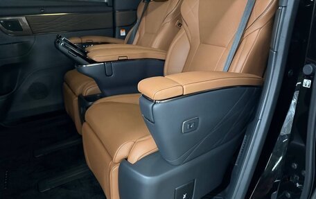 Toyota Alphard, 2025 год, 16 790 000 рублей, 19 фотография