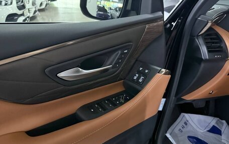 Toyota Alphard, 2025 год, 16 790 000 рублей, 29 фотография