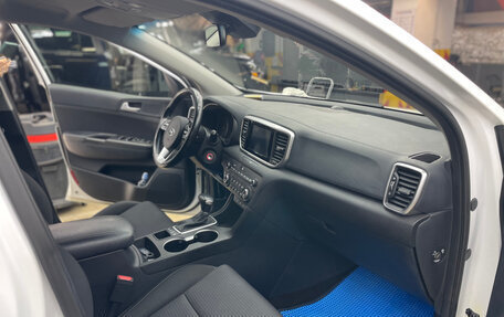 KIA Sportage IV рестайлинг, 2019 год, 2 250 000 рублей, 10 фотография