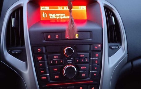 Opel Astra J, 2011 год, 645 000 рублей, 16 фотография