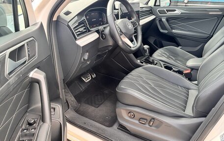 Volkswagen Tiguan II, 2022 год, 2 480 000 рублей, 20 фотография