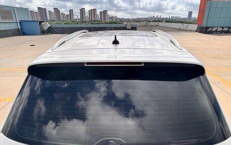 Volkswagen Tiguan II, 2022 год, 2 480 000 рублей, 10 фотография