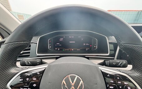 Volkswagen Tiguan II, 2022 год, 2 480 000 рублей, 24 фотография