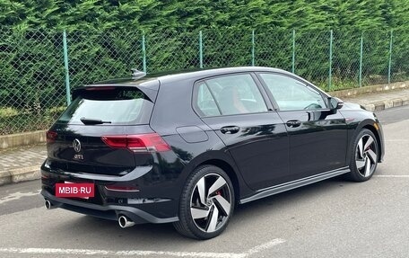 Volkswagen Golf GTI, 2022 год, 2 050 000 рублей, 6 фотография