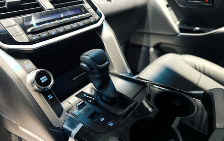 Toyota Land Cruiser, 2022 год, 9 900 000 рублей, 10 фотография