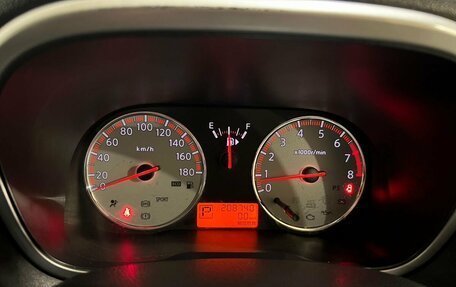 Nissan Note II рестайлинг, 2011 год, 700 000 рублей, 26 фотография
