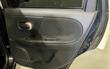 Nissan Note II рестайлинг, 2011 год, 700 000 рублей, 30 фотография
